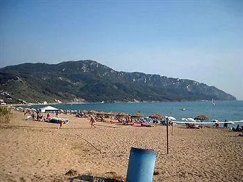 Kostas * 圣佐治欧斯帕贡